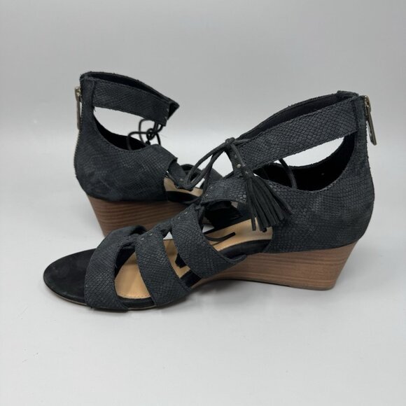 UGG Yasmin Gladiator Style Lace Up Wedge 1015067 Black Womens Shoes Sandals 9.5 - Picture 2 of 7